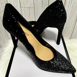 Nine West Tatiana Stiletto Pump. Sparkly Black. Size: 6M. NWT.